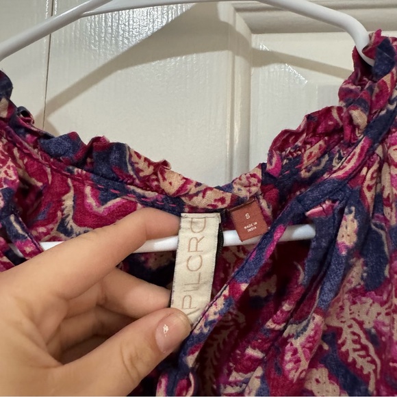 Anthropologie PILCRO Lucille Peasant Blouse Buttons Front Pink Red Size S - Picture 5 of 5